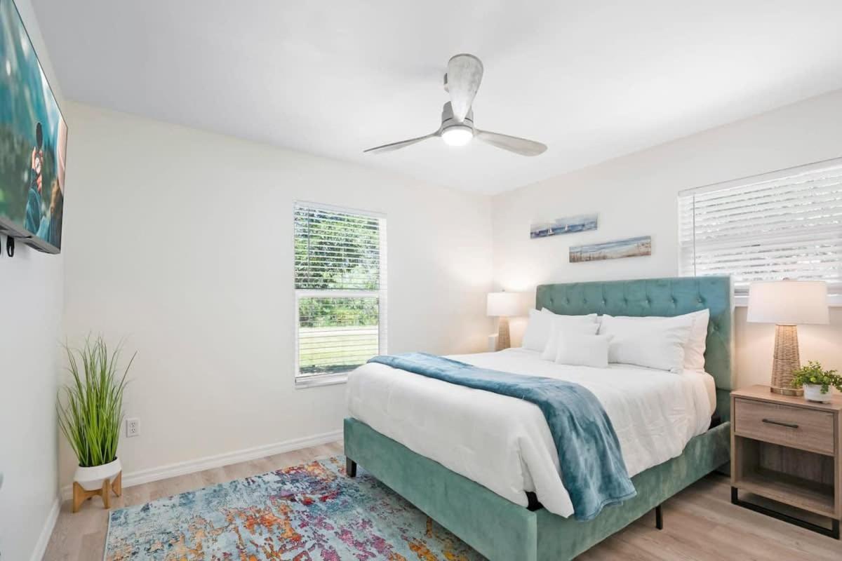 The St Augusdream Renovated Beach House Sleeps 8 Walk To Beach St. Augustine Εξωτερικό φωτογραφία