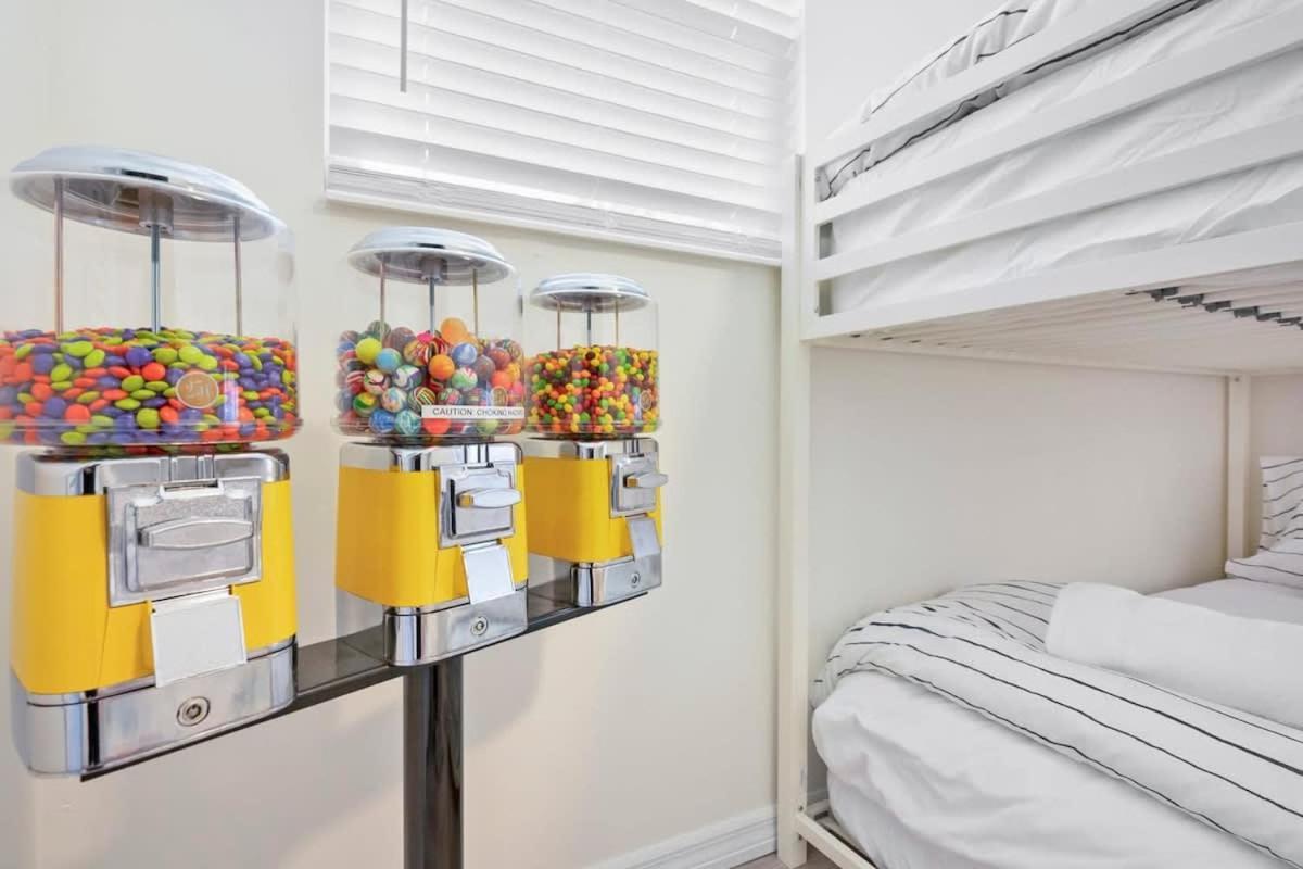 The St Augusdream Renovated Beach House Sleeps 8 Walk To Beach St. Augustine Εξωτερικό φωτογραφία