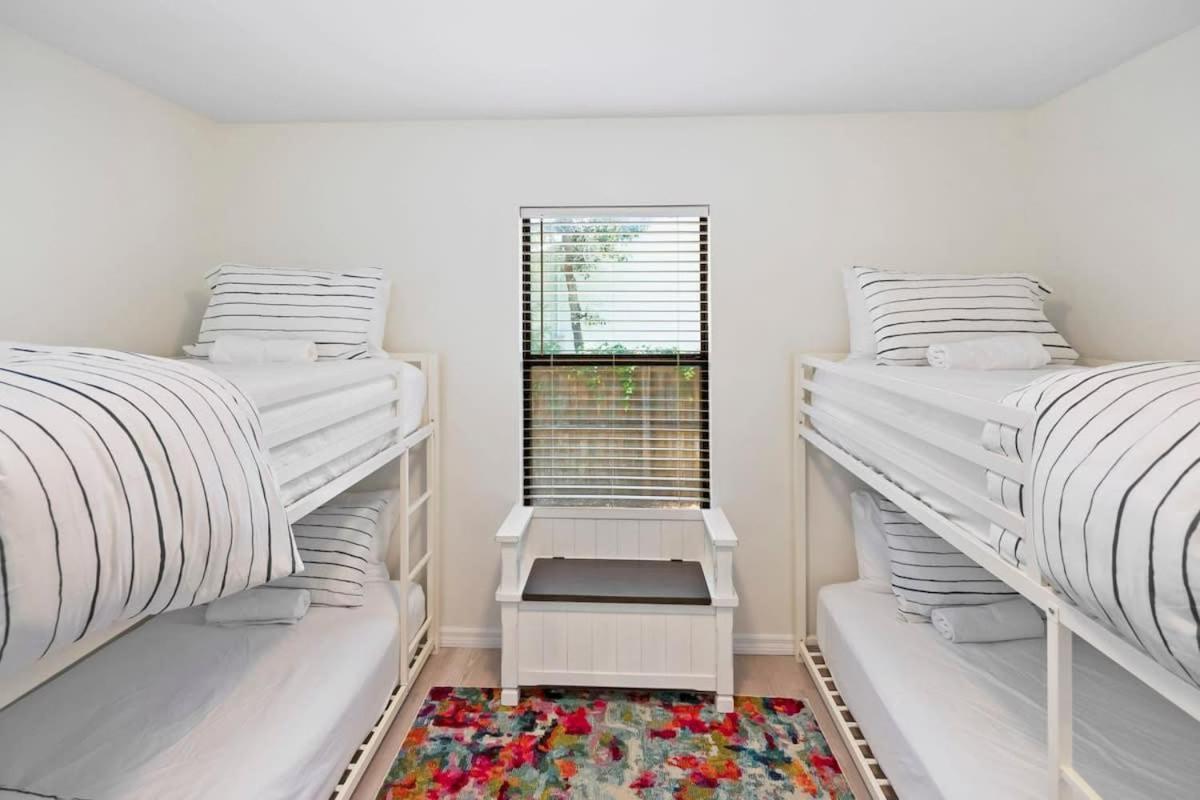 The St Augusdream Renovated Beach House Sleeps 8 Walk To Beach St. Augustine Εξωτερικό φωτογραφία
